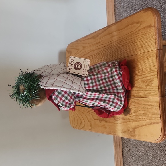 Boyds Christmas tree topping bear - Picture 2 of 2